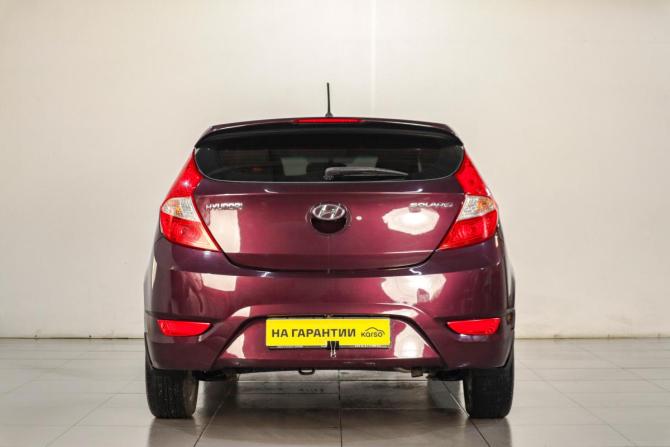 Hyundai Solaris I с пробегом 2012 года, цена 899 000 рублей, 74500 км, хэтчбек, Автокод Объявления