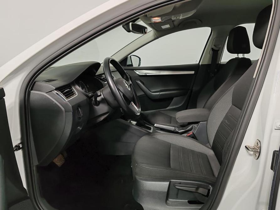 Skoda Octavia III (A7) Рестайлинг Москва  - изображение 12