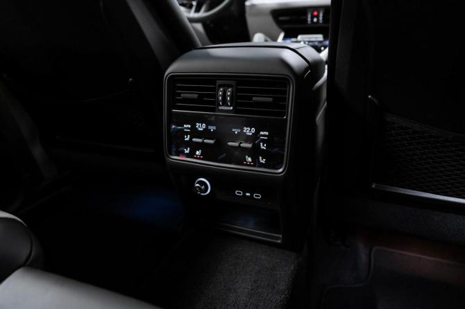 Новый Porsche Cayenne III Рестайлинг 2026 года, цена 23 900 000 рублей, внедорожник, Автокод Объявления