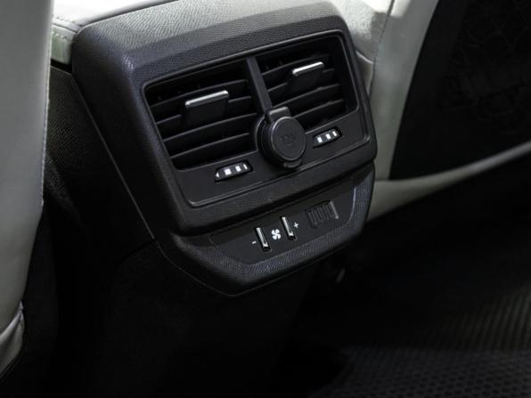 Peugeot 5008 II с пробегом 2018 года, цена 1 549 777 рублей, 200945 км, внедорожник, Автокод Объявления