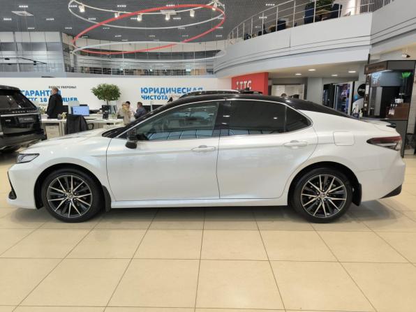 Toyota Camry VIII (XV70) Рестайлинг с пробегом 2021 года, цена 3 299 000 рублей, 55940 км, седан, Автокод Объявления