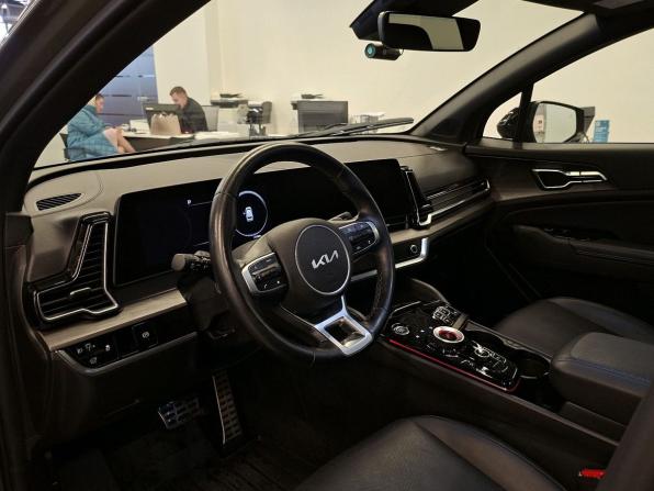 Kia Sportage V с пробегом 2022 года, цена 3 999 000 рублей, 27988 км, внедорожник, Автокод Объявления