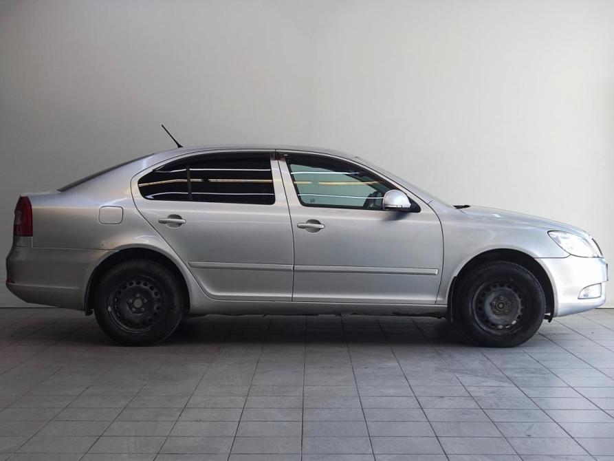 Skoda Octavia II (A5) Рестайлинг Барнаул  - изображение 5