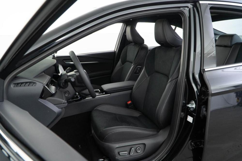 Toyota Camry IX (XV80) China Market Москва  - изображение 11