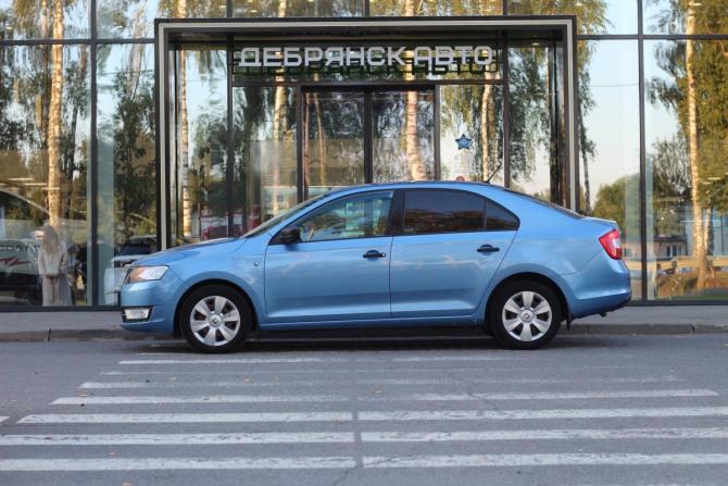 Skoda Rapid I с пробегом 2016 года, цена 1 210 000 рублей, 162190 км, лифтбек, Автокод Объявления