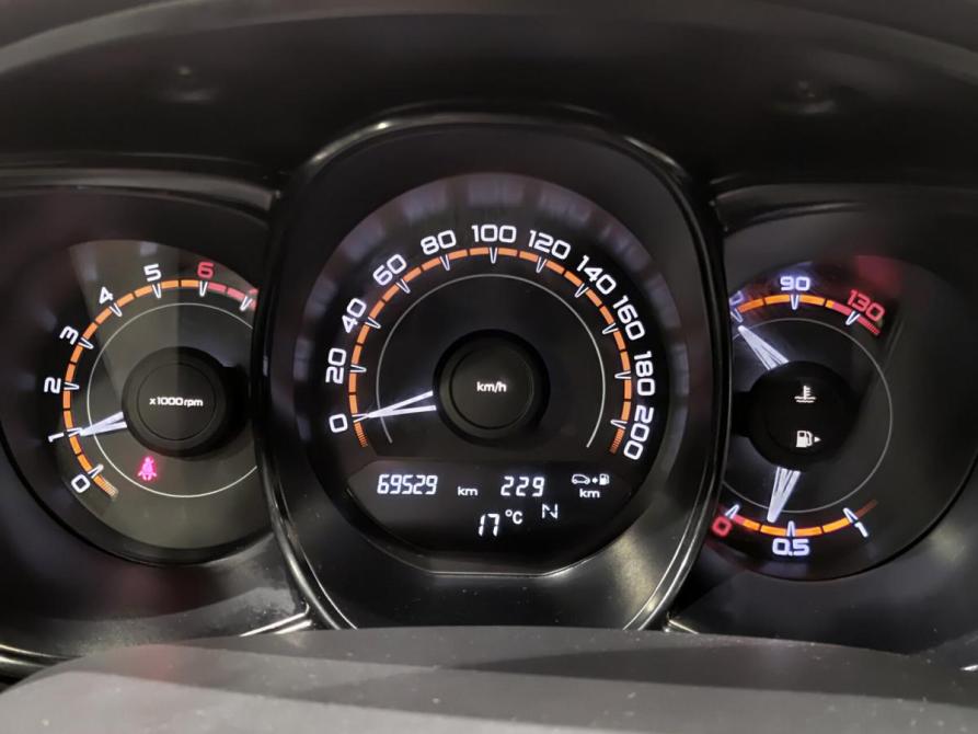 Lada (ВАЗ) Vesta I Казань  - изображение 16
