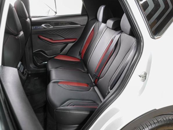 Geely Coolray I Рестайлинг с пробегом 2023 года, цена 2 099 000 рублей, 36216 км, внедорожник, Автокод Объявления