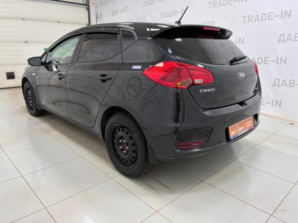 Kia Ceed II Рестайлинг с пробегом 2016 года, цена 1 230 000 рублей, 110000 км, хэтчбек, Автокод Объявления