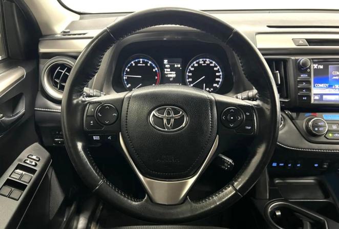 Toyota RAV4 V (XA50) с пробегом 2019 года, цена 2 450 000 рублей, 138722 км, внедорожник, Автокод Объявления