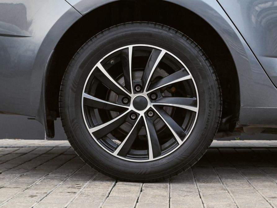 Skoda Octavia III (A7) Рестайлинг Екатеринбург  - изображение 21