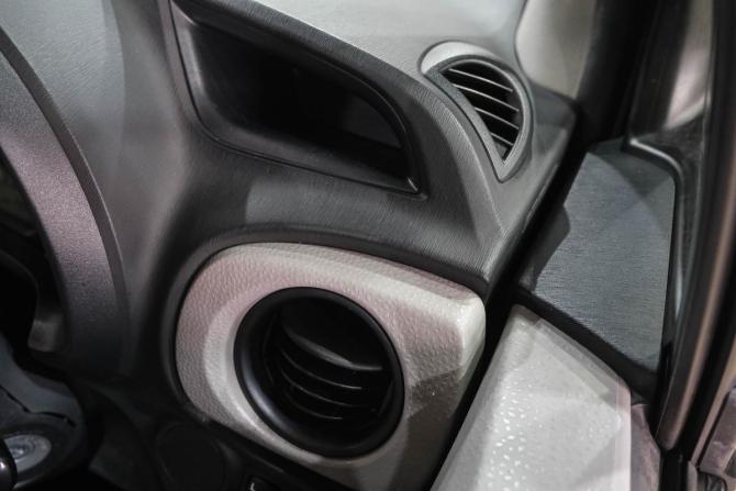 Toyota Vitz III (XP130) с пробегом 2013 года, цена 599 000 рублей, 145317 км, хэтчбек, Автокод Объявления