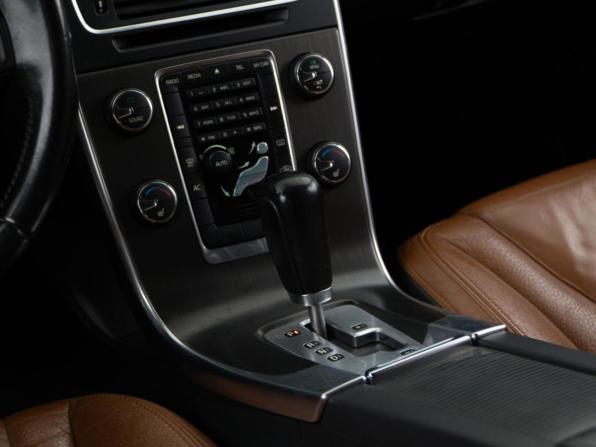 Volvo S60 II с пробегом 2012 года, цена 957 077 рублей, 239500 км, седан, Автокод Объявления