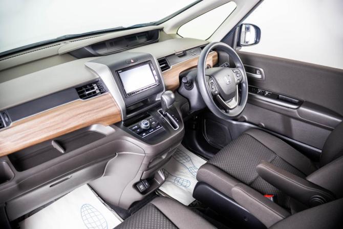 Honda Freed II Рестайлинг с пробегом 2020 года, цена 1 849 000 рублей, 116820 км, компактвэн, Автокод Объявления