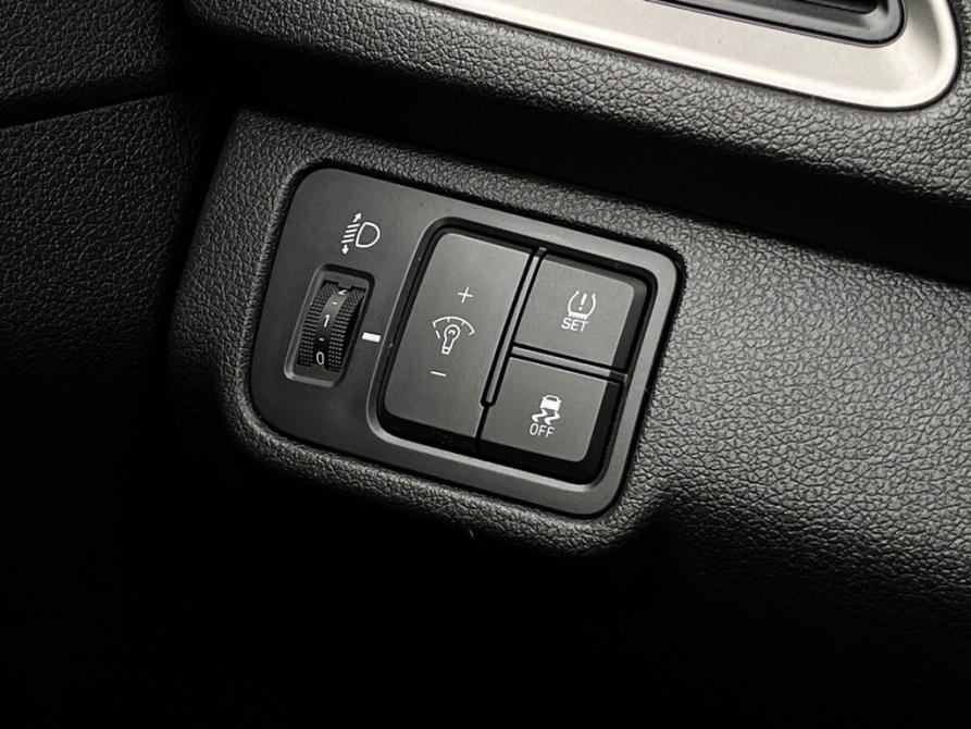 Hyundai Solaris II Санкт-Петербург  - изображение 19
