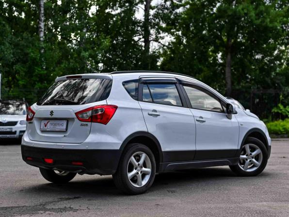 Suzuki SX4 II (S-Cross) с пробегом 2014 года, цена 880 000 рублей, 223277 км, хэтчбек, Автокод Объявления
