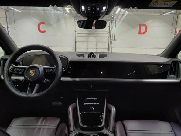Porsche Cayenne III Рестайлинг с пробегом 2024 года, цена 15 500 000 рублей, 25353 км, внедорожник, Автокод Объявления