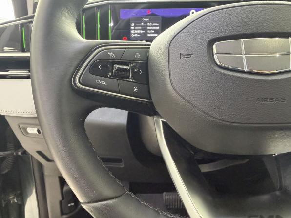 Geely Atlas II с пробегом 2024 года, цена 2 800 000 рублей, 36320 км, внедорожник, Автокод Объявления
