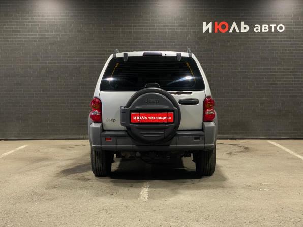 Jeep Cherokee III (KJ) с пробегом 2004 года, цена 730 000 рублей, 332921 км, внедорожник, Автокод Объявления