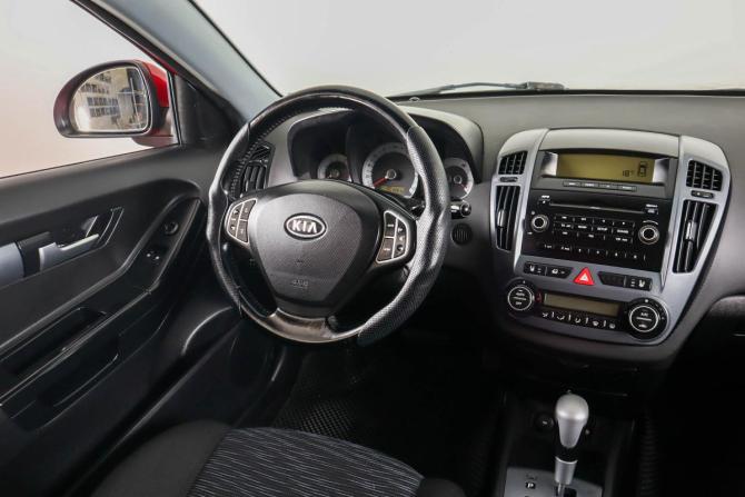 Kia Ceed I с пробегом 2008 года, цена 589 000 рублей, 252121 км, хэтчбек, Автокод Объявления