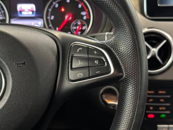 Mercedes-Benz B-Класс II (W246) Рестайлинг с пробегом 2017 года, цена 1 575 000 рублей, 136170 км, хэтчбек, Автокод Объявления