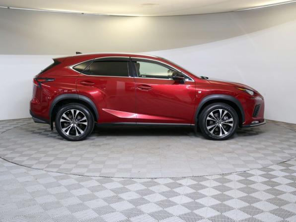 Lexus NX I Рестайлинг с пробегом 2017 года, цена 3 350 000 рублей, 100309 км, внедорожник, Автокод Объявления