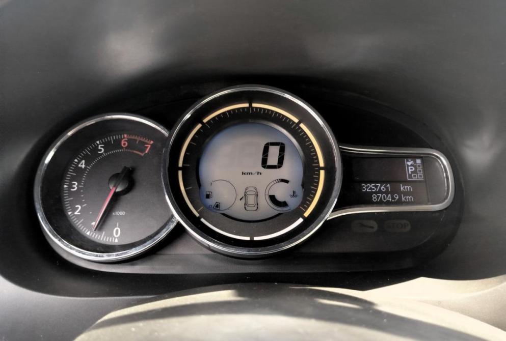 Renault Fluence I Рестайлинг Саратов  - изображение 13