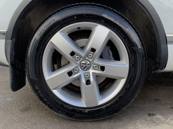 Volkswagen Touareg II Рестайлинг с пробегом 2017 года, цена 3 449 000 рублей, 95133 км, внедорожник, Автокод Объявления
