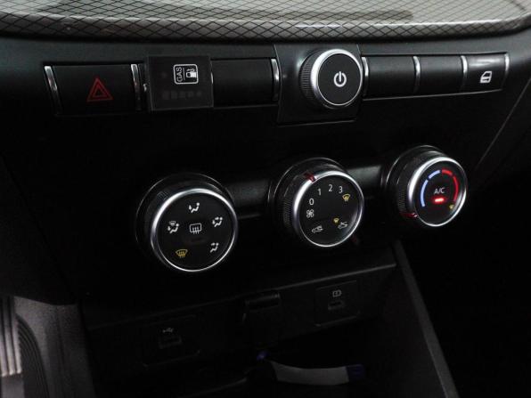 Lada (ВАЗ) Vesta I Рестайлинг (NG) с пробегом 2023 года, цена 1 250 000 рублей, 137218 км, седан, Автокод Объявления