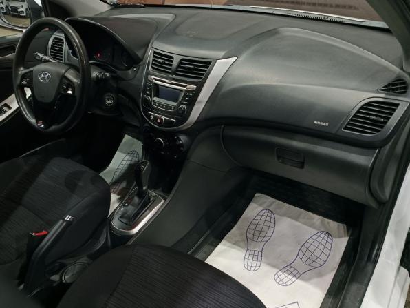 Hyundai Solaris I Рестайлинг с пробегом 2015 года, цена 1 095 000 рублей, 125883 км, хэтчбек, Автокод Объявления