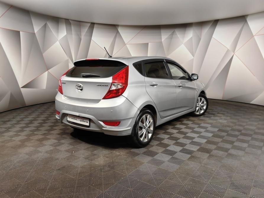 Hyundai Solaris I Москва  - изображение 2