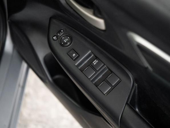 Honda Fit III Рестайлинг с пробегом 2019 года, цена 1 150 000 рублей, 90666 км, хэтчбек, Автокод Объявления