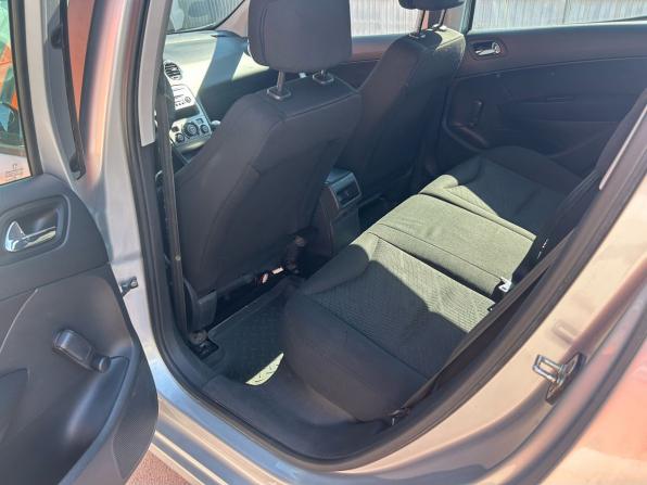 Peugeot 308 I с пробегом 2009 года, цена 380 000 рублей, 195000 км, хэтчбек, Автокод Объявления