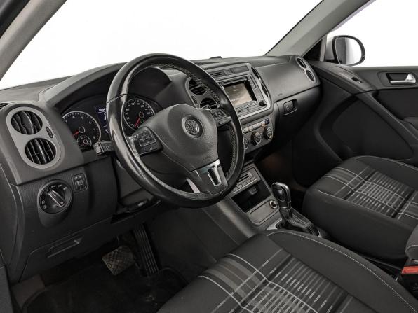 Volkswagen Tiguan I Рестайлинг с пробегом 2016 года, цена 1 255 000 рублей, 183326 км, внедорожник, Автокод Объявления