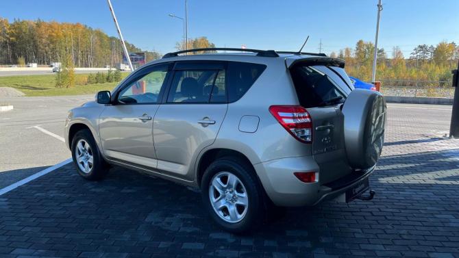 Toyota RAV4 III (XA30) Рестайлинг с пробегом 2010 года, цена 1 170 000 рублей, 236000 км, внедорожник, Автокод Объявления