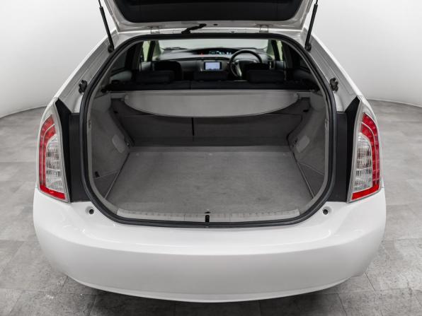Toyota Prius III Рестайлинг (XW30) с пробегом 2012 года, цена 1 235 000 рублей, 103439 км, лифтбек, Автокод Объявления