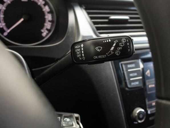 Skoda Rapid I Рестайлинг с пробегом 2019 года, цена 1 030 000 рублей, 193830 км, лифтбек, Автокод Объявления