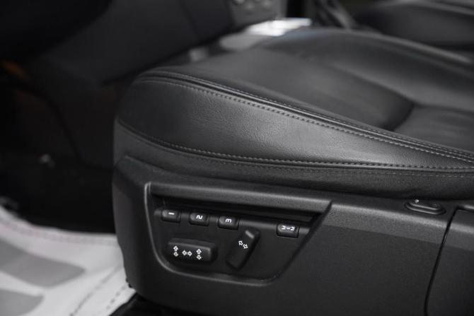 Land Rover Freelander II Рестайлинг 2 с пробегом 2014 года, цена 1 329 000 рублей, 122000 км, внедорожник, Автокод Объявления