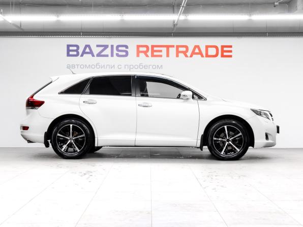 Toyota Venza I Рестайлинг с пробегом 2014 года, цена 2 141 000 рублей, 207874 км, внедорожник, Автокод Объявления