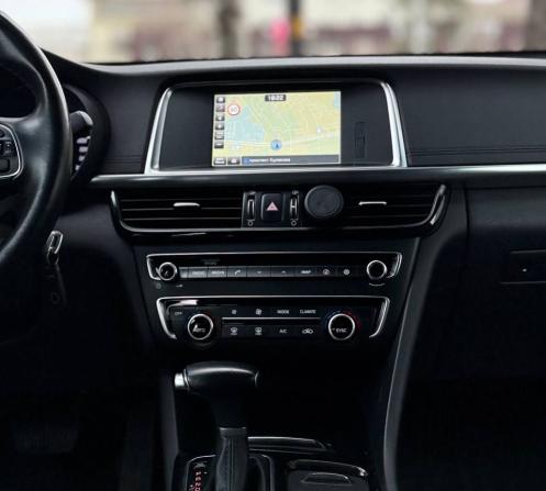 Kia Optima IV Рестайлинг с пробегом 2018 года, цена 2 140 000 рублей, 77600 км, седан, Автокод Объявления