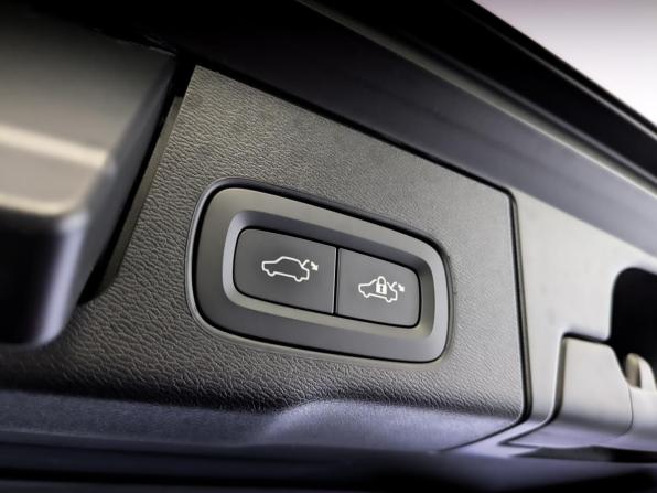 Volvo XC60 II с пробегом 2020 года, цена 4 300 000 рублей, 46592 км, внедорожник, Автокод Объявления