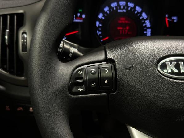 Kia Sportage III с пробегом 2012 года, цена 1 649 000 рублей, 137576 км, внедорожник, Автокод Объявления