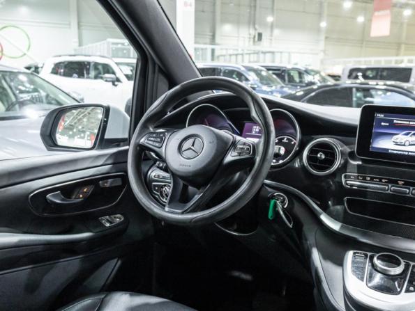 Mercedes-Benz V-Класс III (W447) с пробегом 2015 года, цена 3 999 700 рублей, 129935 км, минивэн, Автокод Объявления