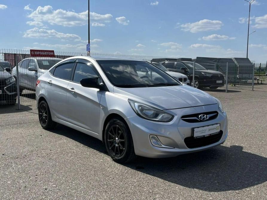 Hyundai Solaris I Буинск  - изображение 5