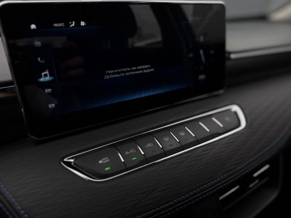 Haval Jolion I Рестайлинг с пробегом 2024 года, цена 2 230 000 рублей, 6795 км, внедорожник, Автокод Объявления