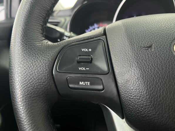 Kia Rio III Рестайлинг с пробегом 2015 года, цена 929 000 рублей, 131300 км, седан, Автокод Объявления
