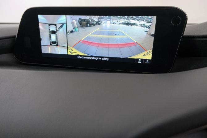Mazda 3 IV (BP) с пробегом 2019 года, цена 1 799 000 рублей, 86000 км, хэтчбек, Автокод Объявления