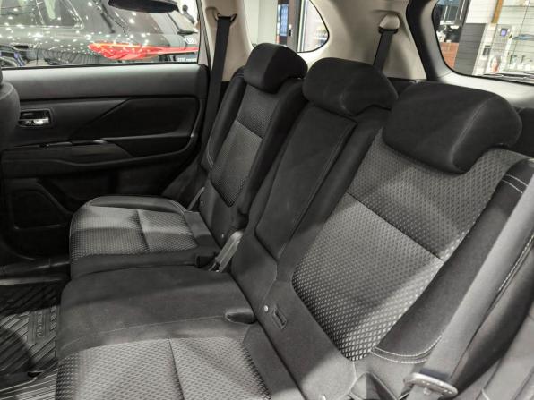 Mitsubishi Outlander III Рестайлинг 3 с пробегом 2019 года, цена 2 570 000 рублей, 75000 км, внедорожник, Автокод Объявления