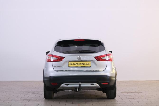 Nissan Qashqai II с пробегом 2017 года, цена 2 189 000 рублей, 54535 км, внедорожник, Автокод Объявления