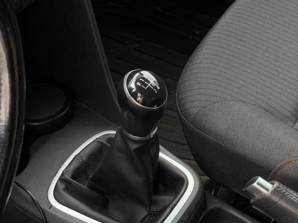 Volkswagen Polo V Рестайлинг с пробегом 2017 года, цена 1 085 300 рублей, 106616 км, седан, Автокод Объявления