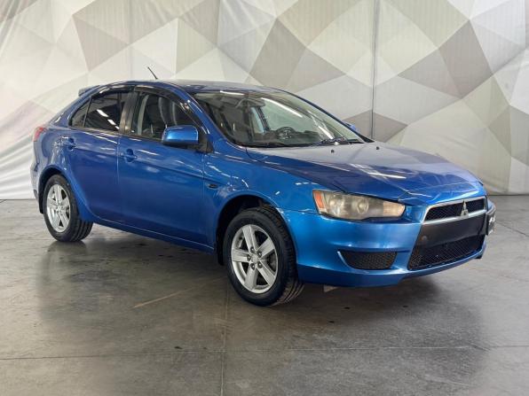 Mitsubishi Lancer X с пробегом 2009 года, цена 610 000 рублей, 289878 км, хэтчбек, Автокод Объявления